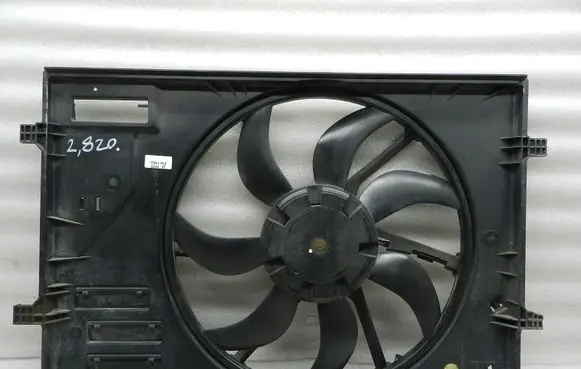 Seat Leon (5F) Electric radiator cooling fan 5Q0959455F 5Q0959455
