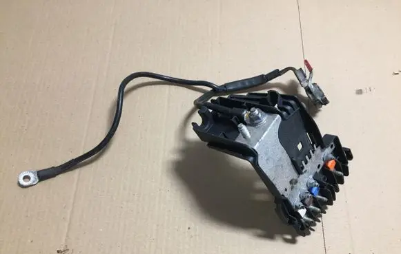 Peugeot Partner Battery relay fuse 9660222380