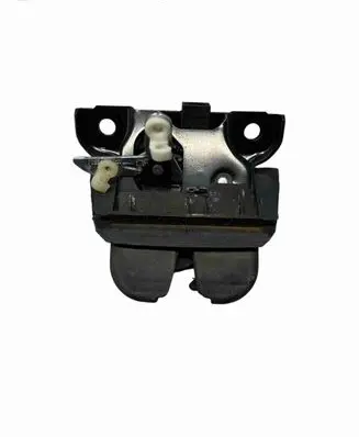 Audi A6 S6 C5 4B Tailgate/trunk/boot lock/catch/latch 4B9827520