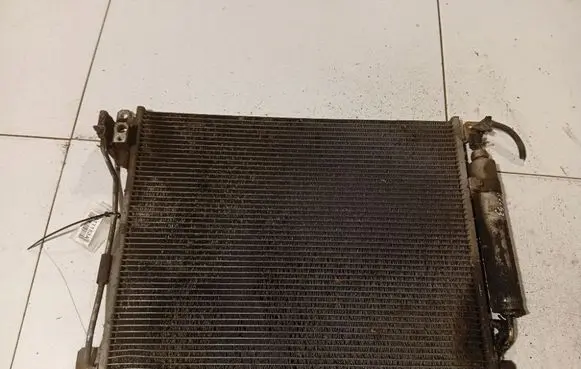 Nissan Tiida C11 A/C cooling radiator (condenser) 