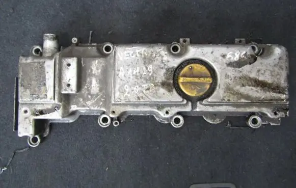 Rocker cam cover
