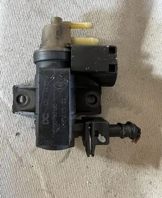 Nissan Qashqai Turbo solenoid valve 8200790180 70181405