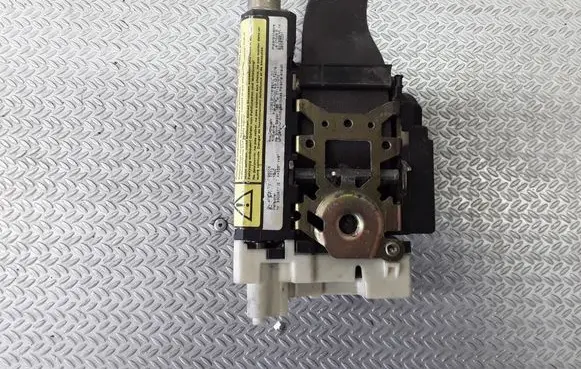 Fiat Punto (188) Front seatbelt