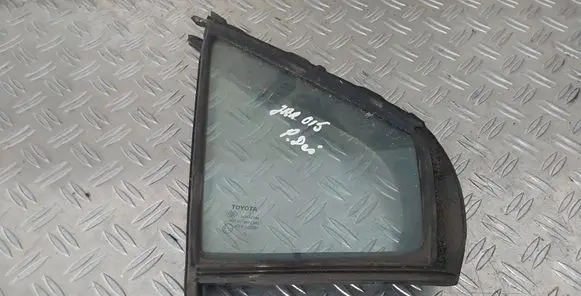Toyota Yaris Front door vent window glass four-door 43R00097
