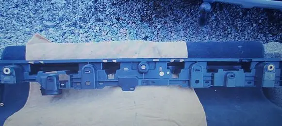Opel Mokka B Rear bumper mounting bracket 9835238380