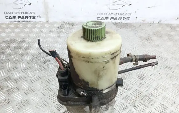 Volkswagen Polo IV 9N3 Electric power steering pump 