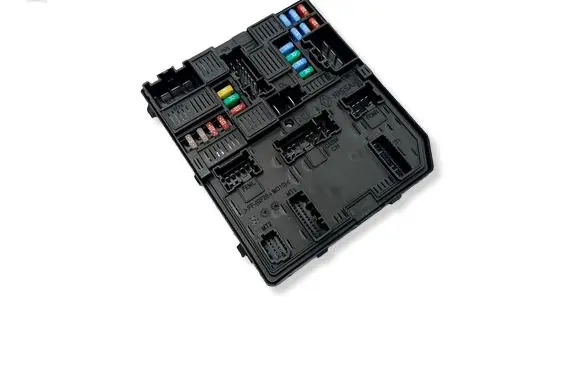Renault Megane IV Fuse module 284B66727R 2927791892
