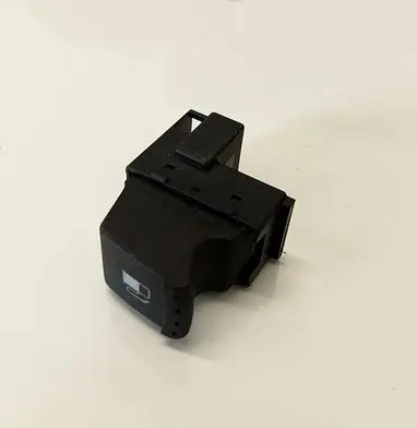 Volkswagen PASSAT B5.5 Fuel tank opening switch 1J0959833A
