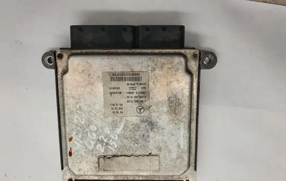 Mercedes-Benz E C207 W207 Engine control unit/module A6519007500