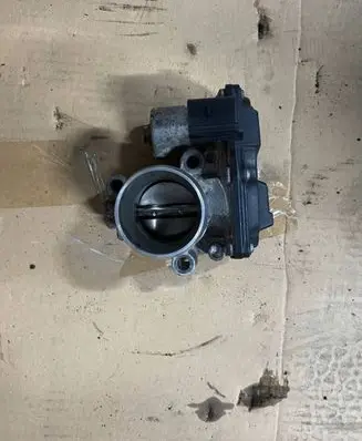 Ford Focus Throttle valve 50989002
