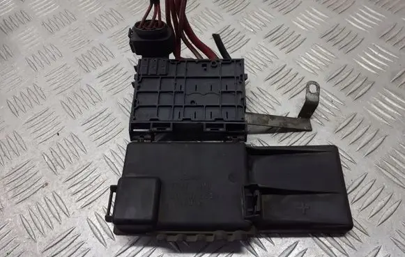 Volkswagen Golf IV Positive cable (battery) 1J1937550