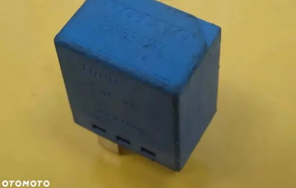 Volvo S40, V40 Other relay 8663490