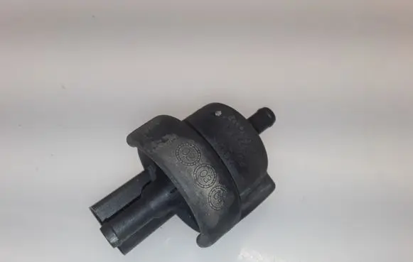 Audi A8 S8 D3 4E Vacuum valve 077133459
