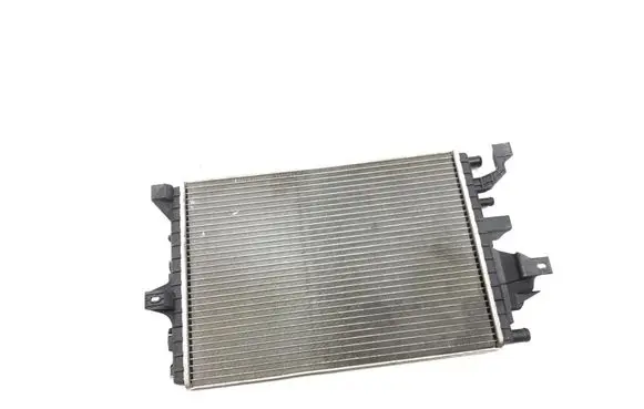 Jaguar F-Type Coolant radiator 9W838K230AB