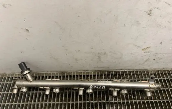 Ford Mustang VI Fuel main line pipe EJ7E9F797DB CJ5E9D280BF