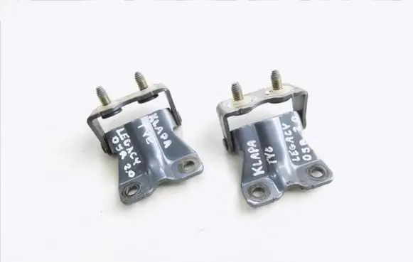 Subaru Legacy Loading door hinge set 
