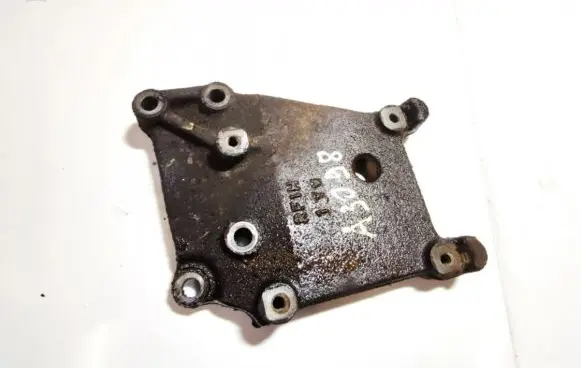 Mazda 323 Engine mounting bracket rf1h