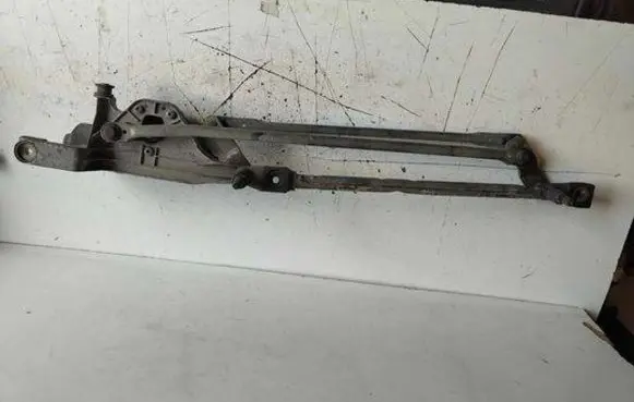 Ford Focus Front wiper linkage and motor 4M5117504AC 3397020850
