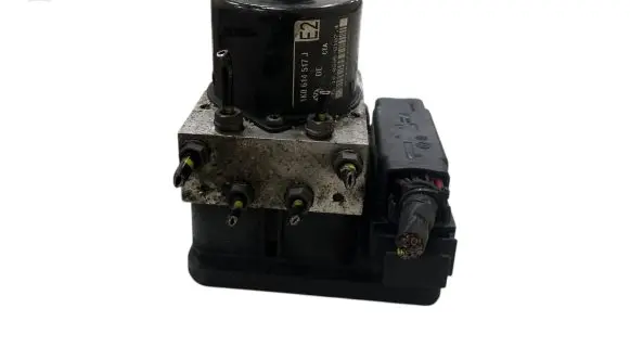 Skoda Octavia Mk2 (1Z) ABS Pump 1K0614517J 10020601074 1K0907379K