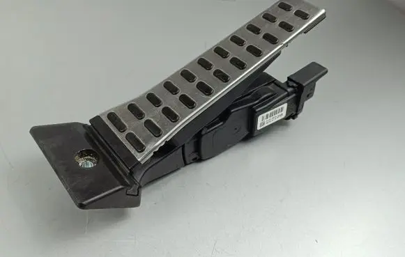 KIA Stinger Accelerator throttle pedal