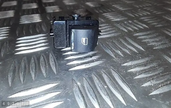 Ford Mondeo MK V Electric window control switch dg9t14529aaw