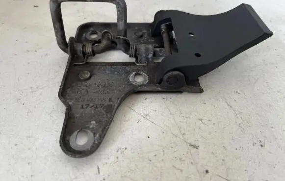 Skoda Octavia Mk3 (5E) Engine bonnet/hood lock/latch loop/hook 5E0823186