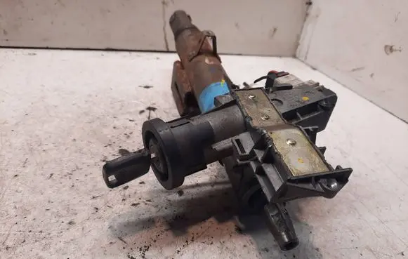 Ford Galaxy Ignition lock P012106