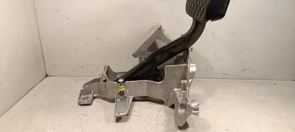 Audi Q7 4M Brake pedal 4M1723117E