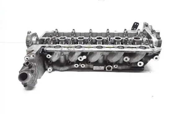 Volvo S80 Engine head 08687846 08687846006