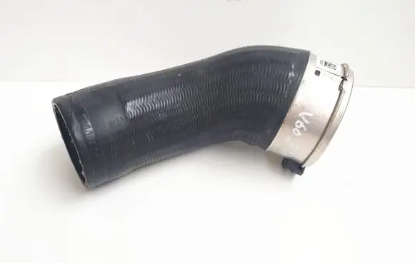 Volvo V60 Intercooler hose/pipe 31657738 P31686562