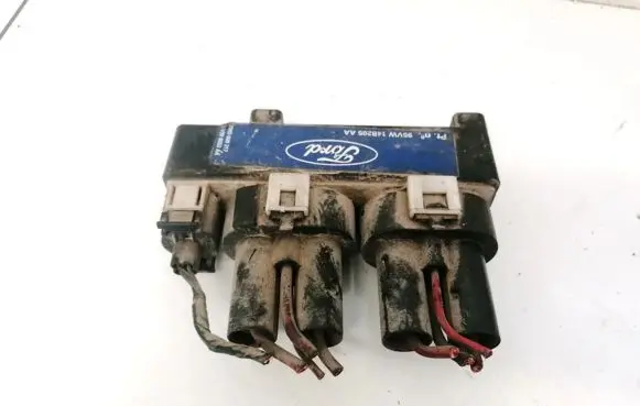Ford Galaxy Coolant fan relay 7M0000317 95VW14B205AA