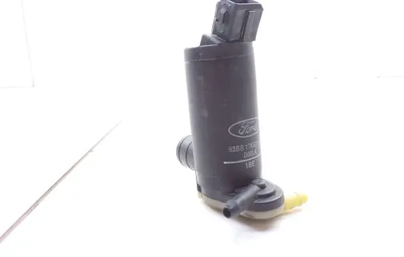 Windscreen/windshield washer pump