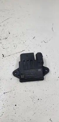 Mercedes-Benz ML W166 Glow plug pre-heat relay A6429002700