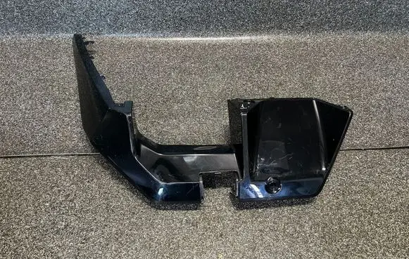 BMW M5 G90 Rear bumper corner part panel trim 7885578
