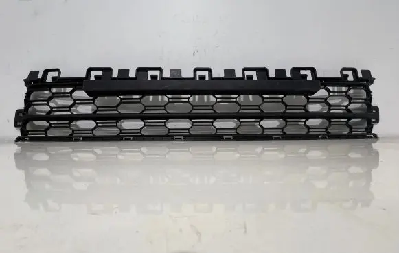 Skoda Octavia Mk4 Front bumper lower grill 5E3853677