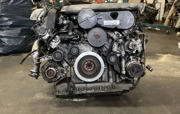 Audi A5 8T 8F Engine 014077