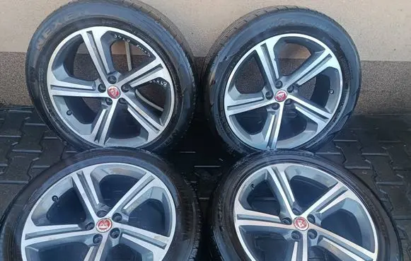 Jaguar F-Pace R20 alloy rim HK8M1007KB