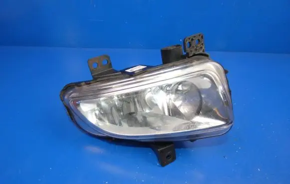 Fiat 500X Front fog light 89209651 00519793180