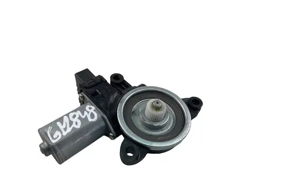 Mazda 3 II Front door window regulator motor B45C5858X