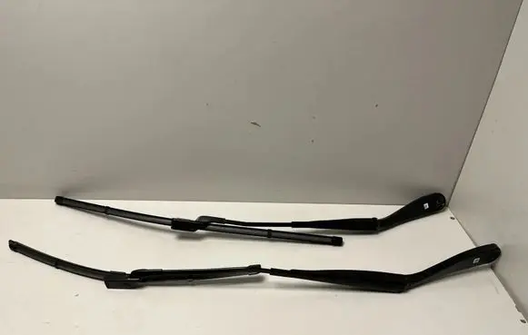 BMW X6 G06 Windshield/front glass wiper blade 5A64599 5A645A0
