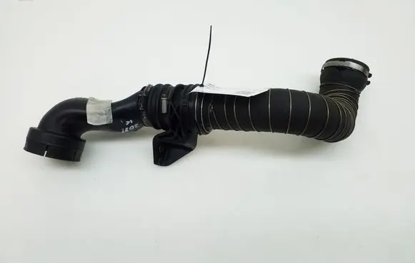 Mercedes-Benz C W204 Intercooler hose/pipe A2710901837