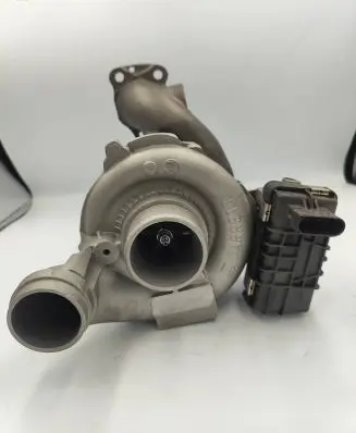 Mercedes-Benz E W211 Turbo A6420901480 GT2056V 7331334