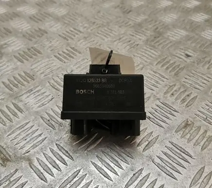 Land Rover Range Rover L405 Glow plug pre-heat relay 9X2Q12B533BB 9665940680