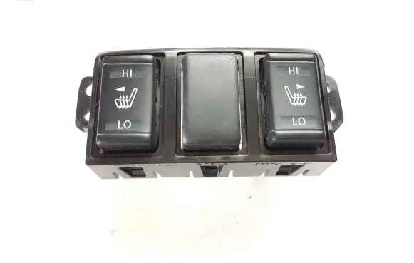 Nissan Navara D23 Seat heating switch 969TJ4JA0A