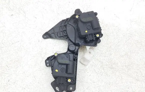 Ford Fusion II Air flap motor/actuator DG9H19E616 DG9H19E616AA DG9H19E616BA
