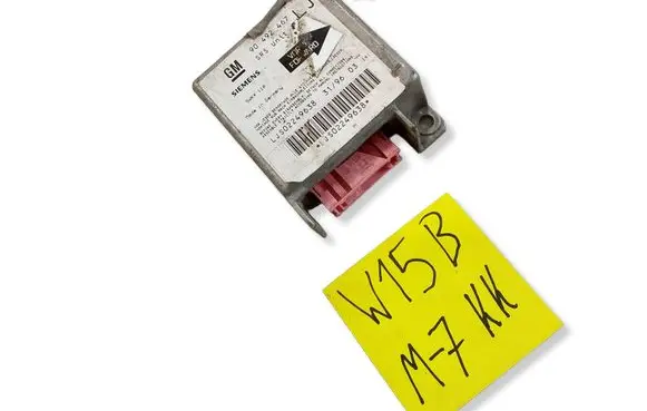 Opel Omega B2 Airbag control unit/module 90492467 LJS02249638 5WK4110