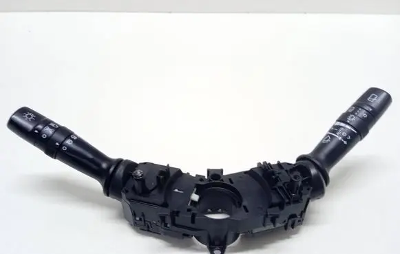 KIA Rio Wiper turn signal indicator stalk/switch 202008910