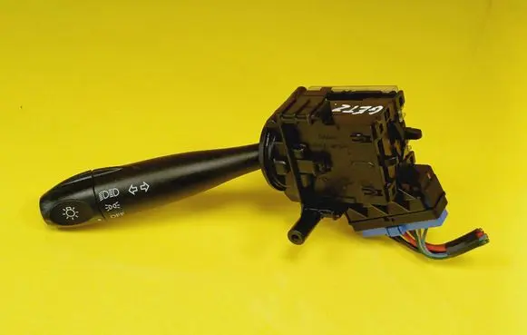 Hyundai Getz Indicator stalk 32932A