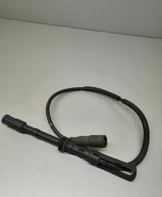Volkswagen Golf IV Ignition plug leads 06A035255B