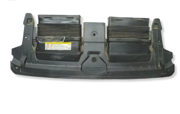 Audi Q7 4M Intercooler air guide/duct channel 4M0807081